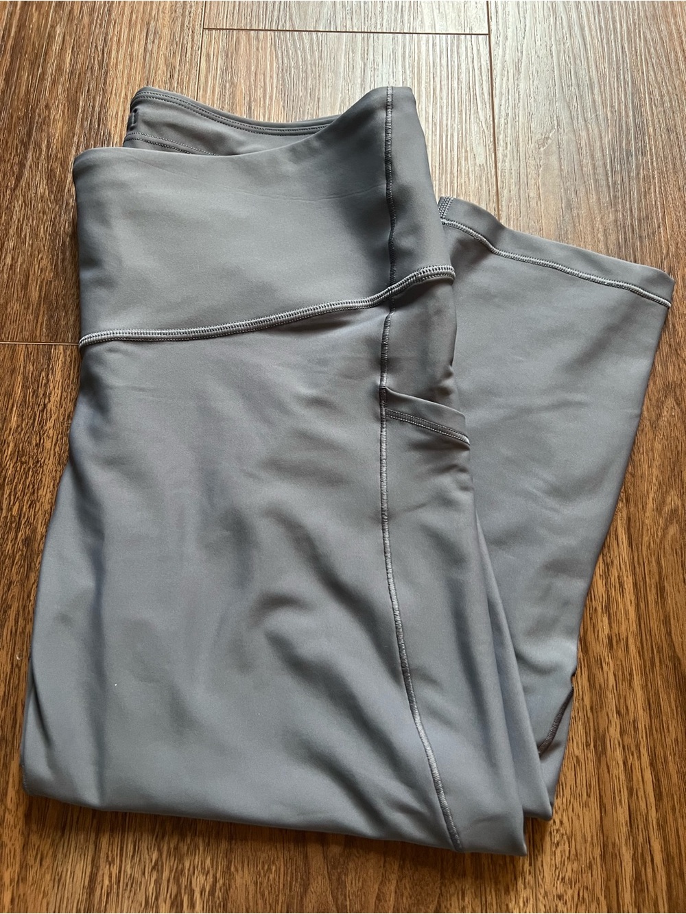 Athleta Interval Stash Capri in Slate Gray